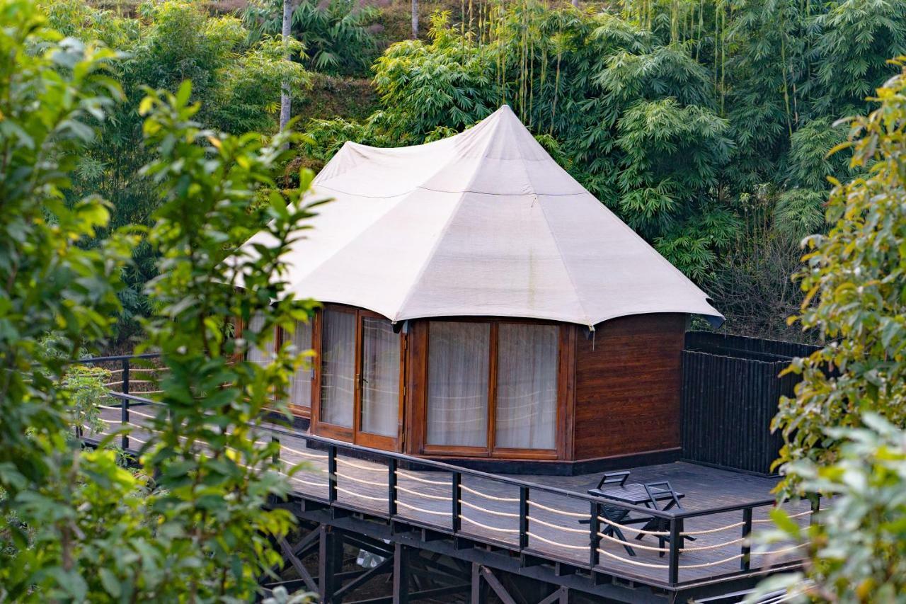 The Pavilions Himalayas Lake View Pokhara Dış mekan fotoğraf